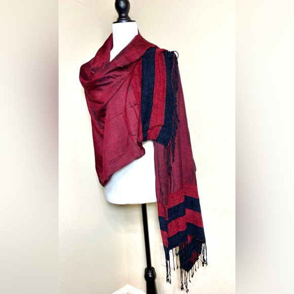 Scarf Pashmina Flamenco mixed material - Picture 4 of 10